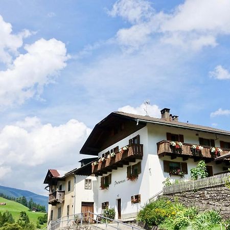 Ciasa Preroman App. Vista Castello Lejlighed San Martino in Badia Eksteriør billede
