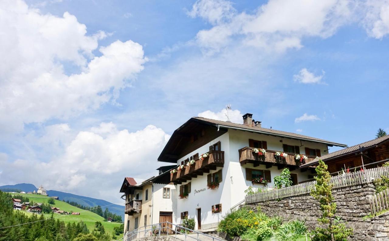 Ciasa Preroman App. Vista Castello Lejlighed San Martino in Badia Eksteriør billede
